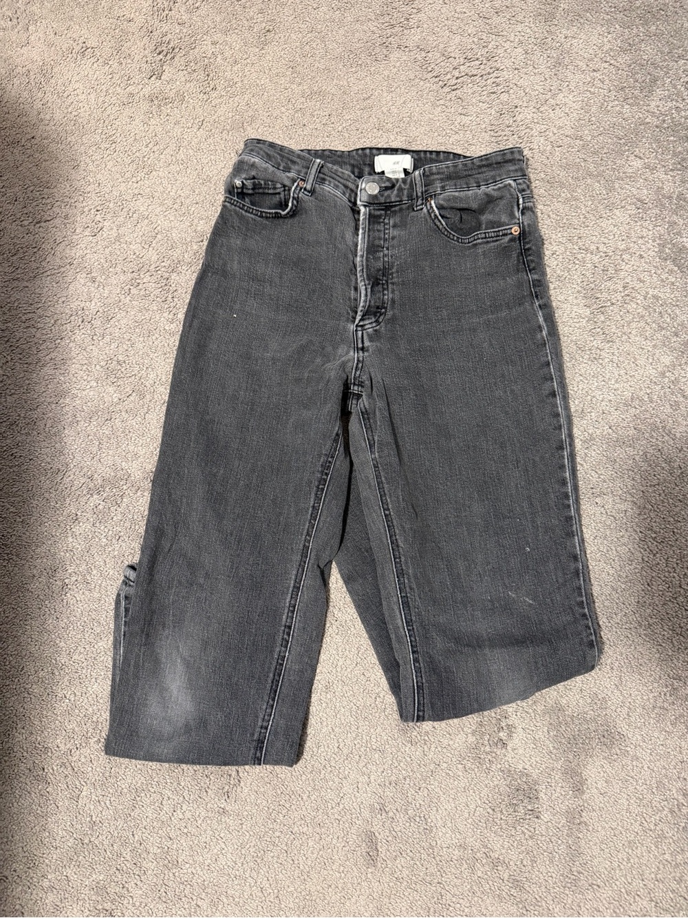Women’s Black Straight-Leg Jeans